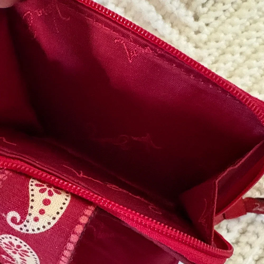 Vera Bradley Red Paisley Quilted Zip Wallet Cowgirl Western - Picture 6 of 7